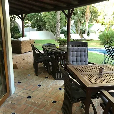 Villa With Heated Pool And Jacuzzi Close To Puerto Banus And *